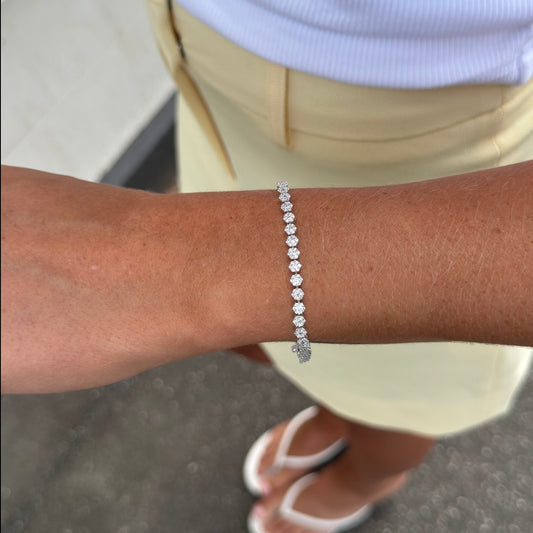 3.00ct Flower Cluster Diamond Bracelet