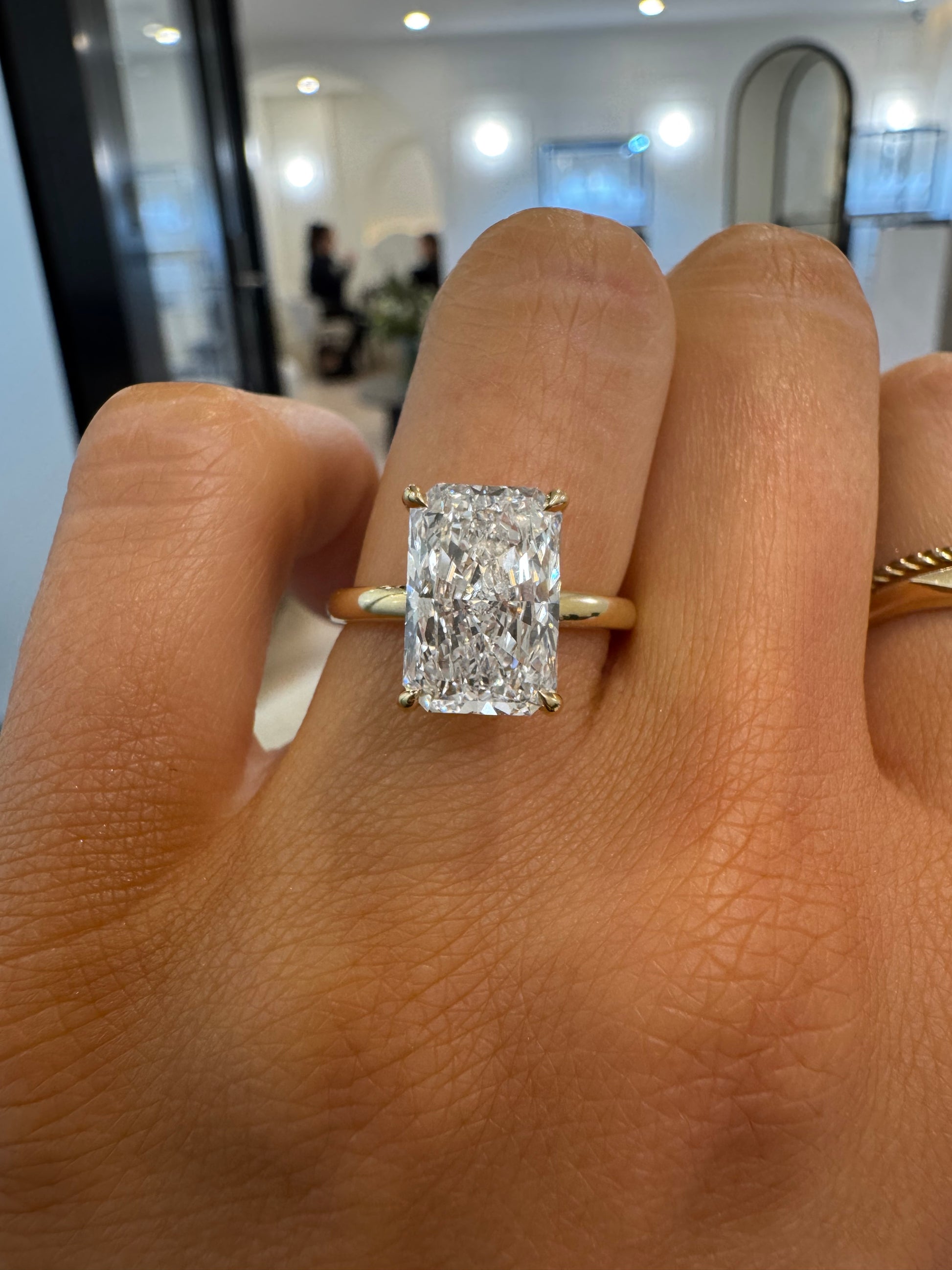 Signature Solitaire Engagement Ring with Radiant Cut Diamond