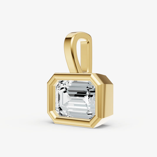 0.50ct Emerald Bezel Set Diamond Pendant