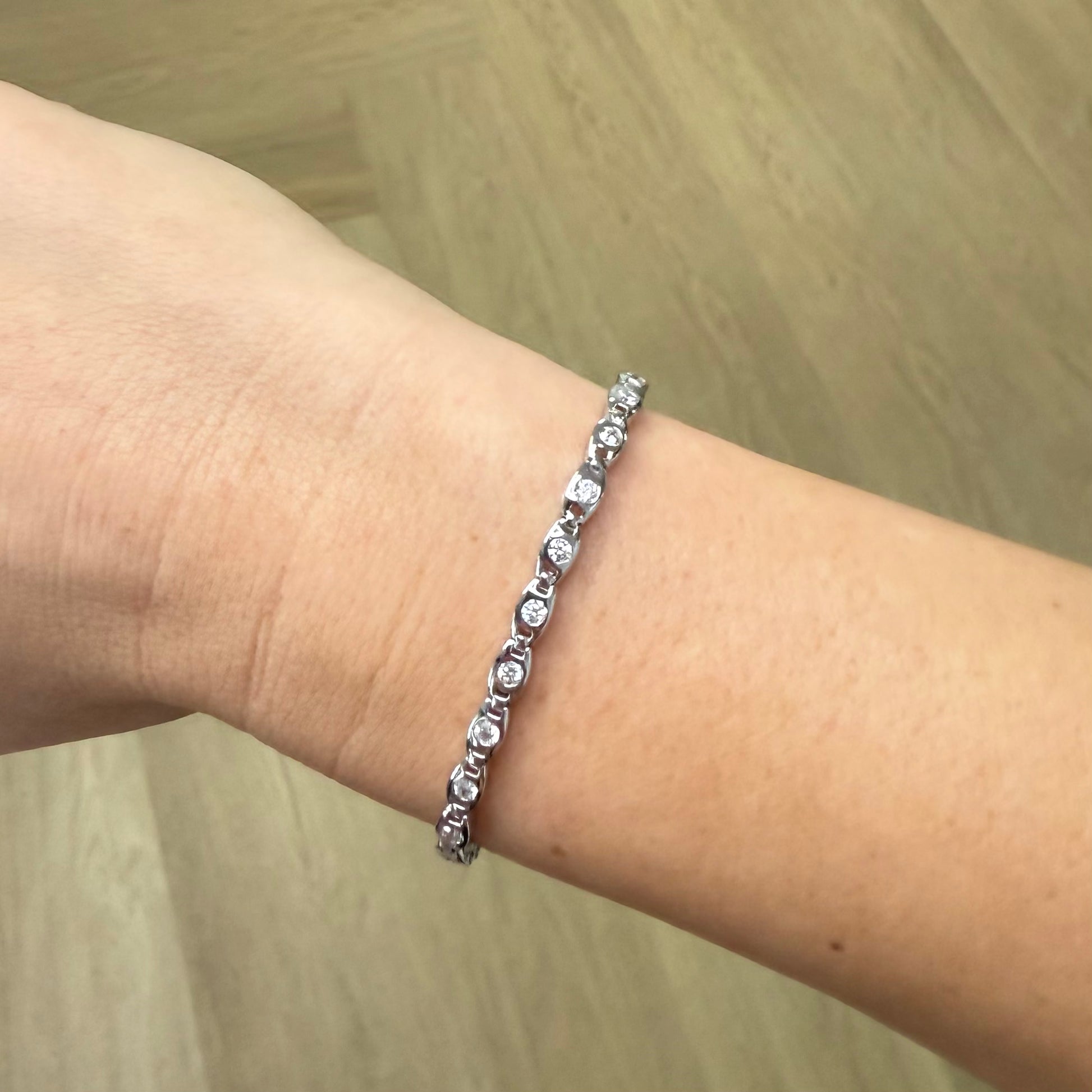 #WhiteGold
#RoseGold
#YellowGold