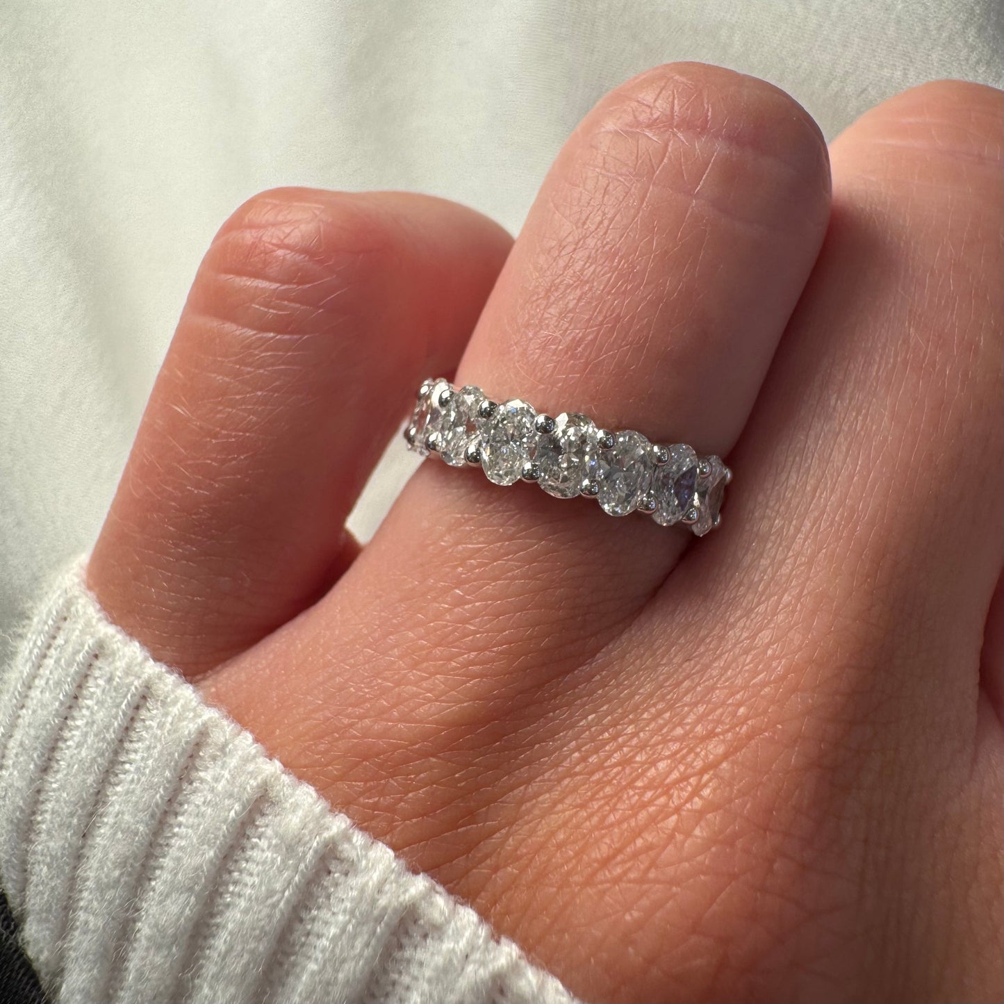 Shared Prong Band With 0.20ct Oval Cut Diamonds