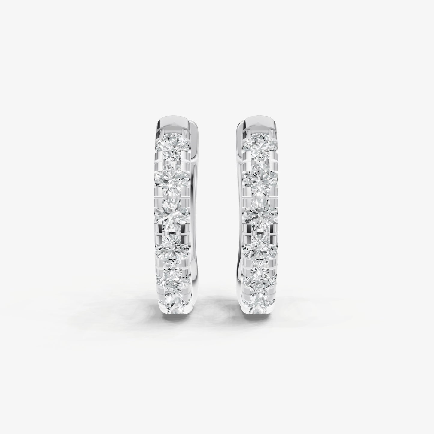 Petite 2pt Diamond Huggie Earrings Ð 8mm