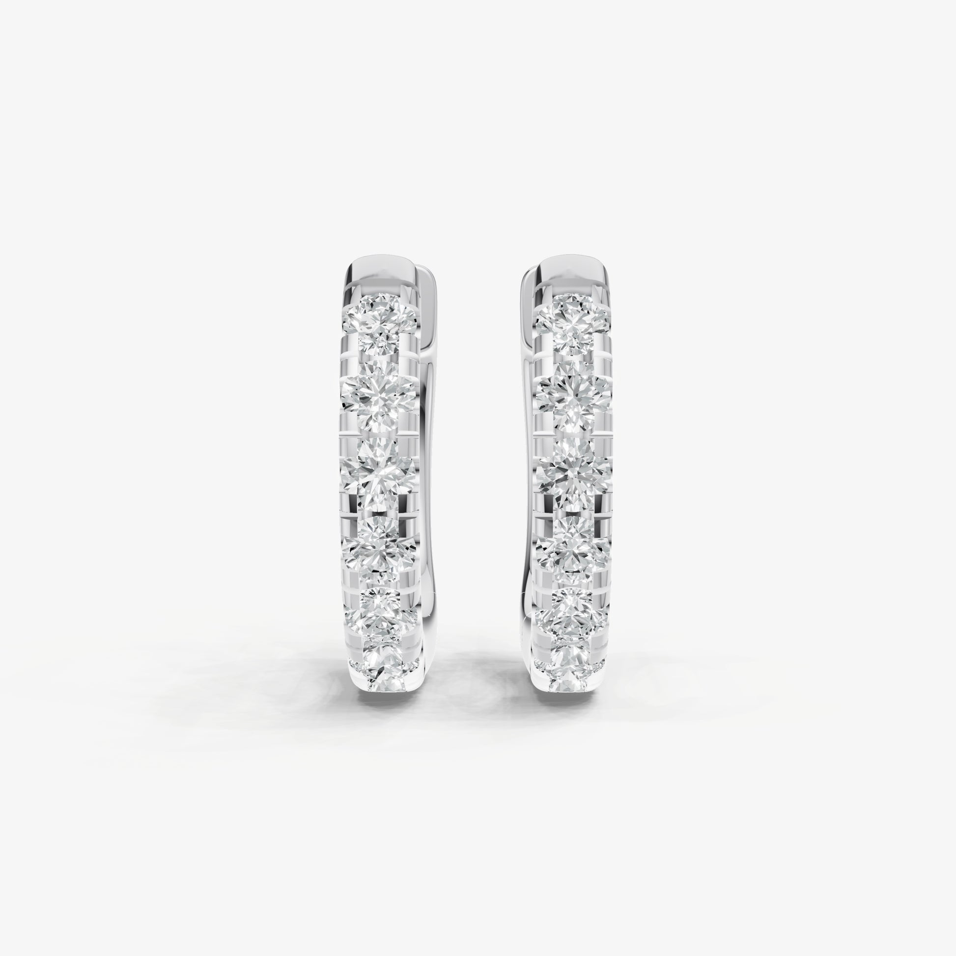 Petite 2pt Diamond Huggie Earrings Ð 8mm