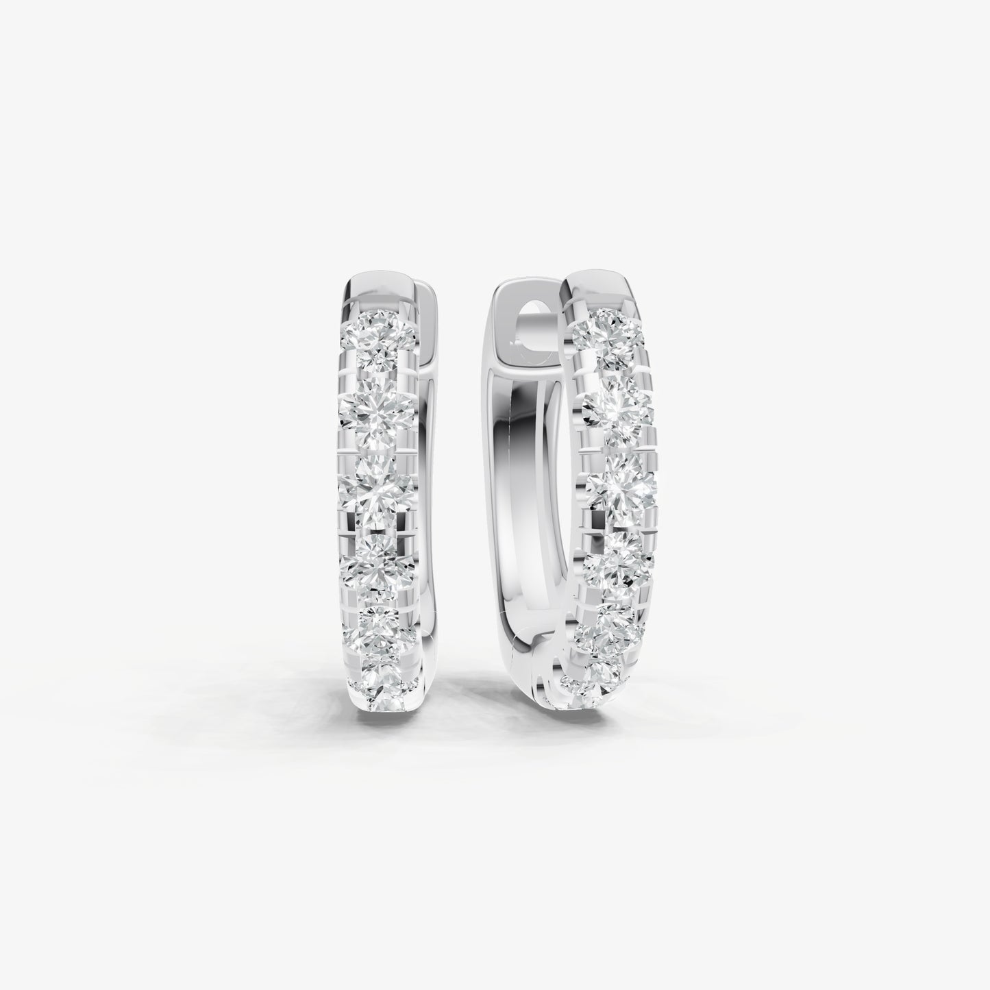 Petite 2pt Diamond Huggie Earrings Ð 8mm