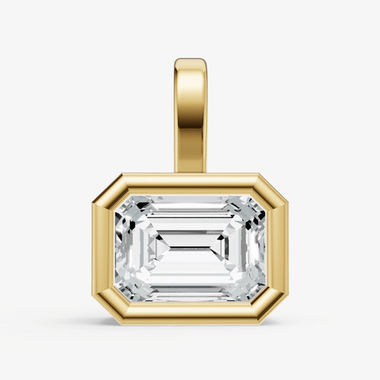 0.50ct Emerald Bezel Set Diamond Pendant