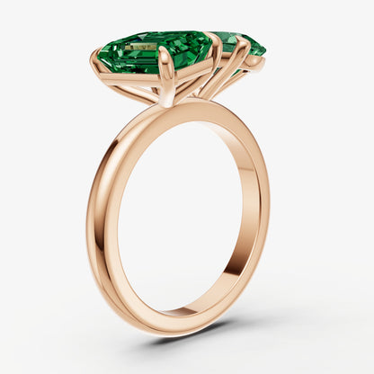 Emerald Toi et Moi Gemstone Engagement Ring