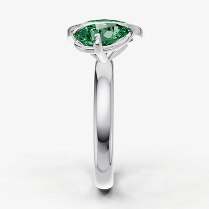 Emerald Toi et Moi Bezel Gemstone Engagement Ring