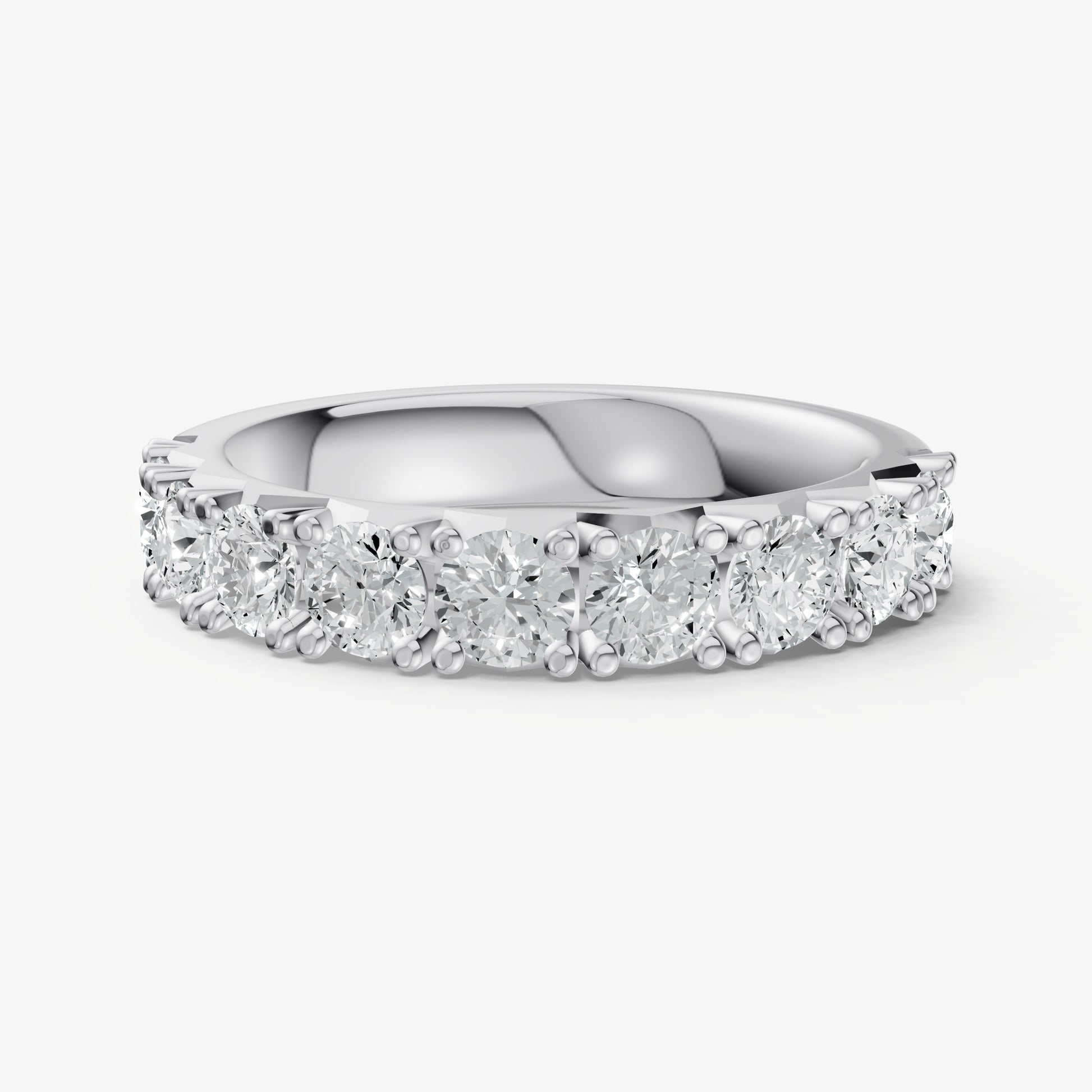 Pavé Set Round 15pt Diamond Band