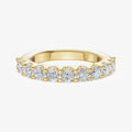 Shared Claw 10pt Round Diamond Band