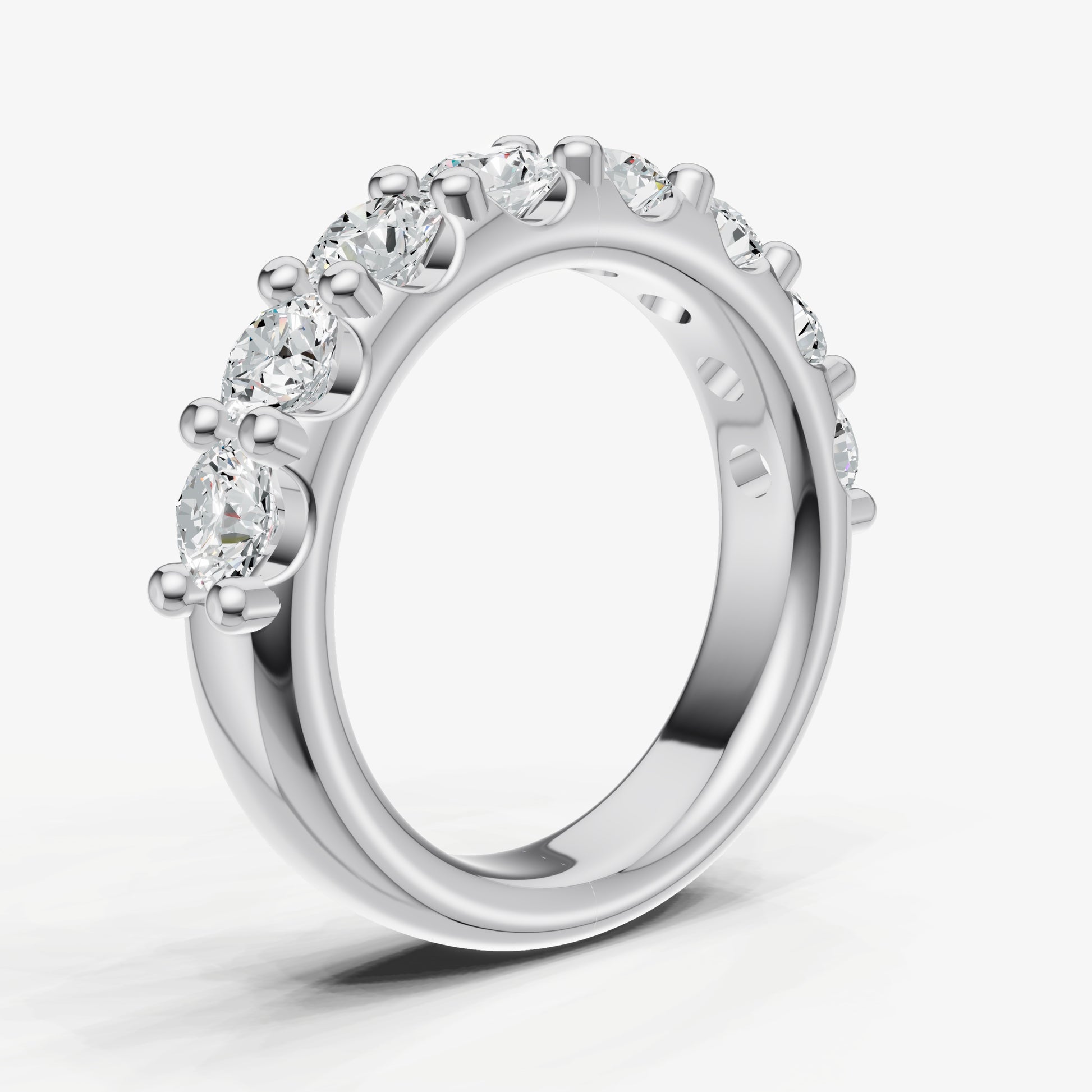 Shared Claw 0.25ct (25pt) Round Diamond Band