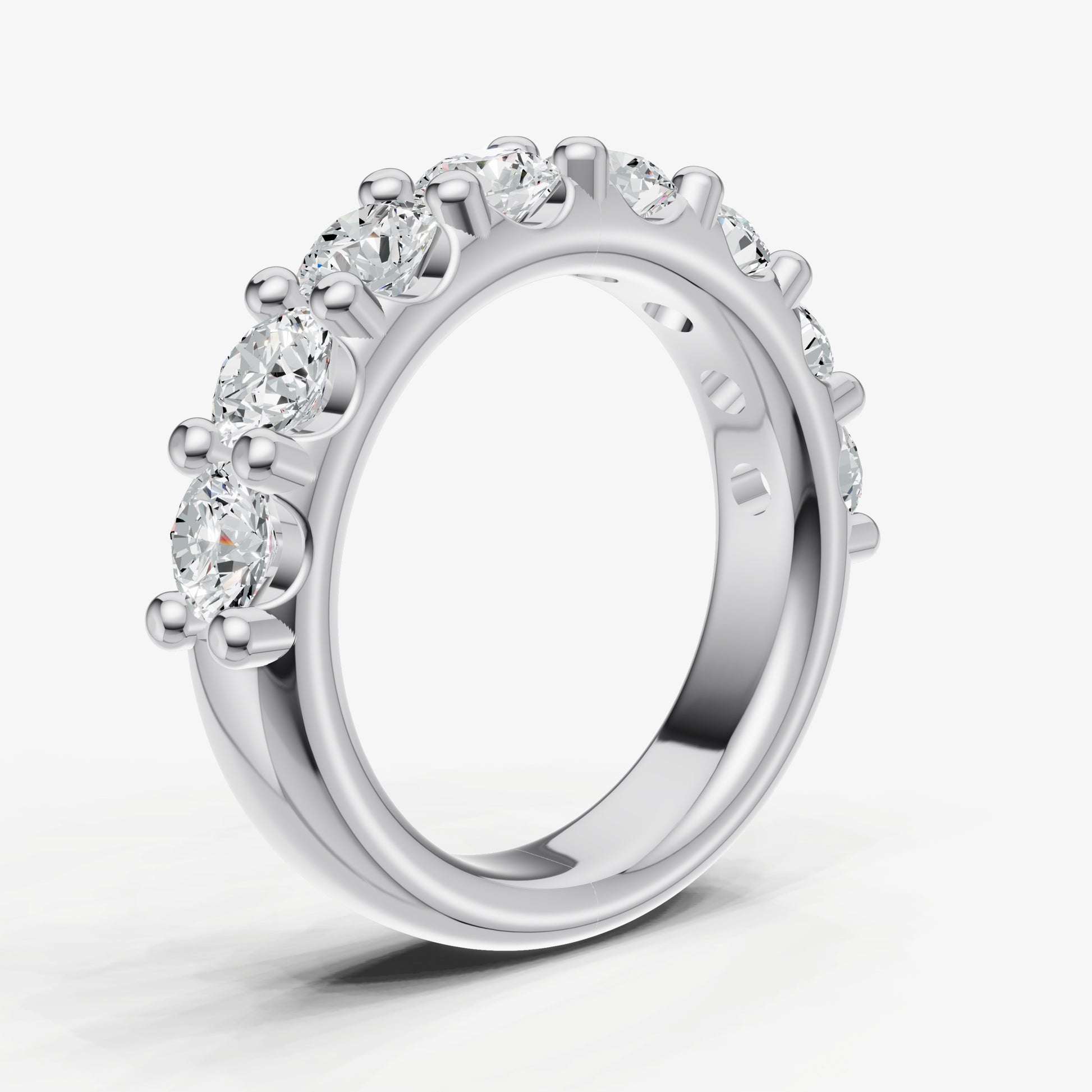 Shared Claw 0.30ct (30pt) Round Diamond Band