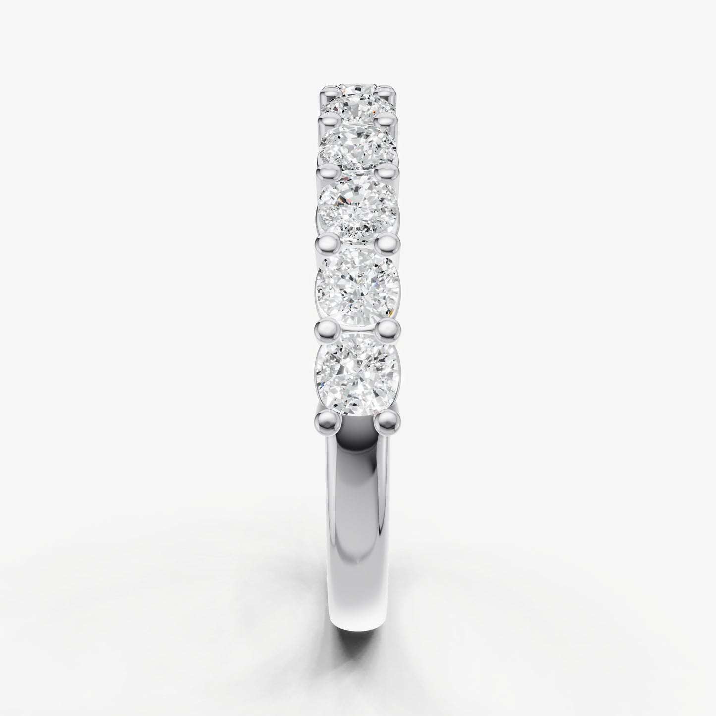 Prong Set Cushion 10pt Diamond Band