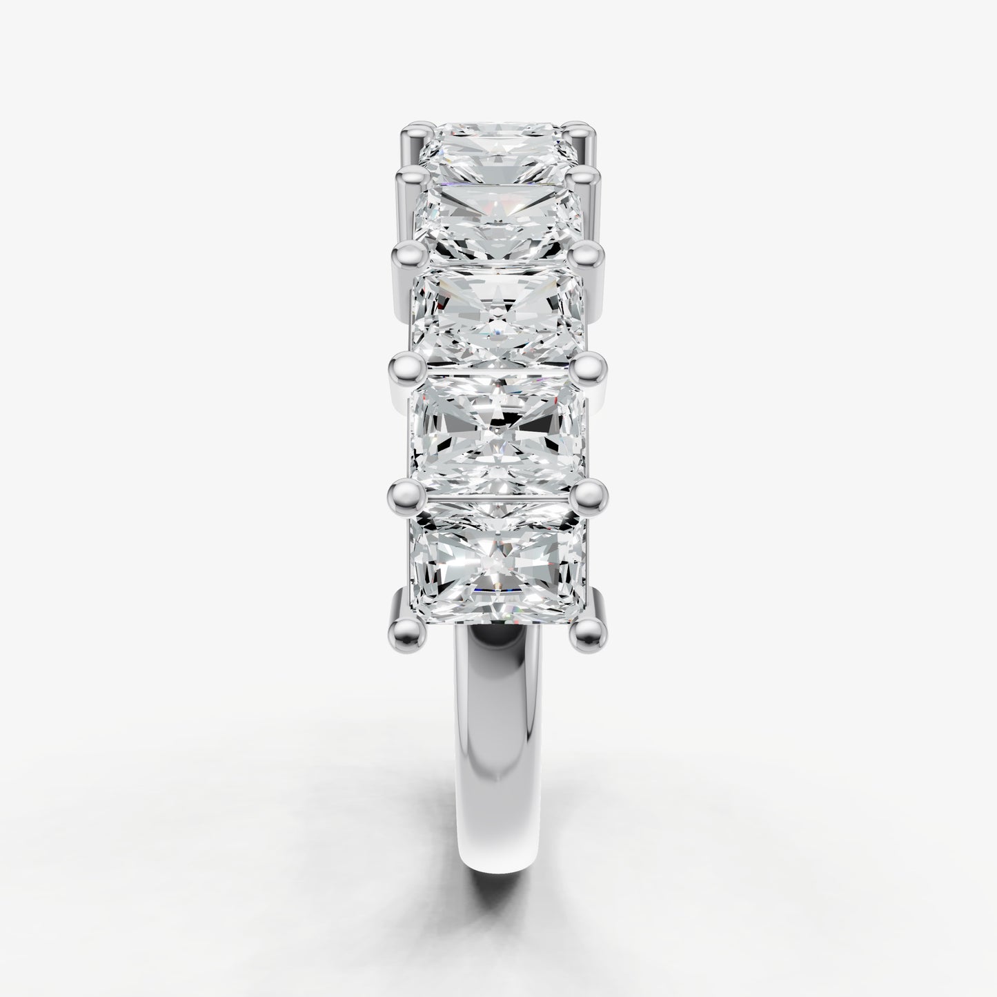 Radiant 15pt Prong Set Diamond Band