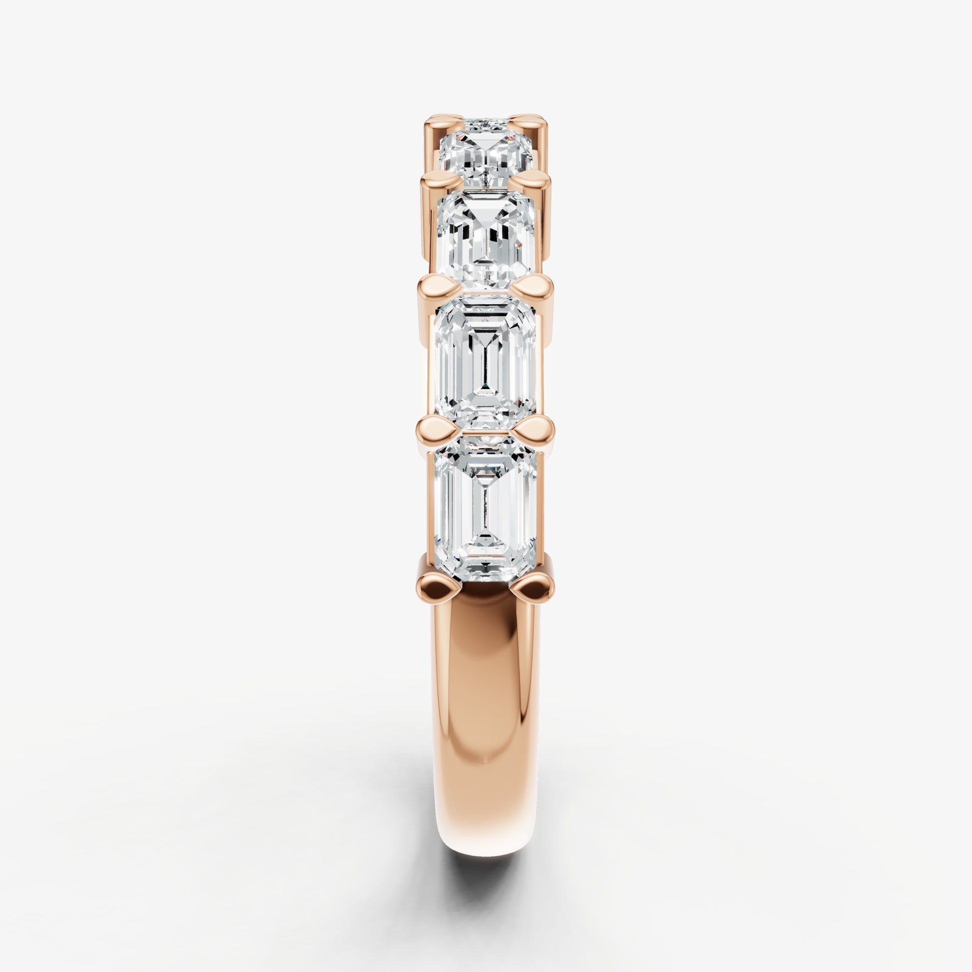 East-West Set Emerald 15pt Diamond Band