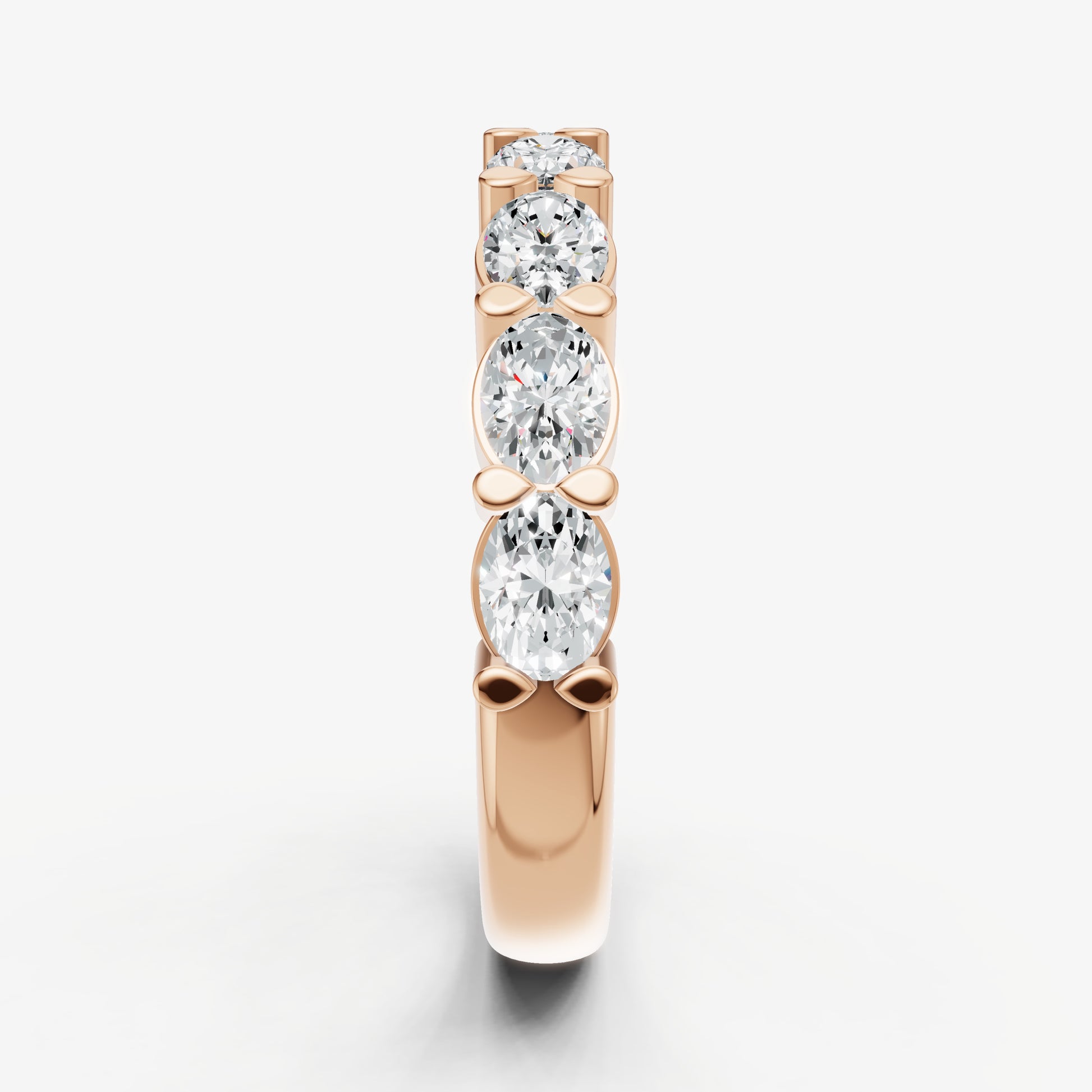 East-West Set Oval 15pt Diamond Band