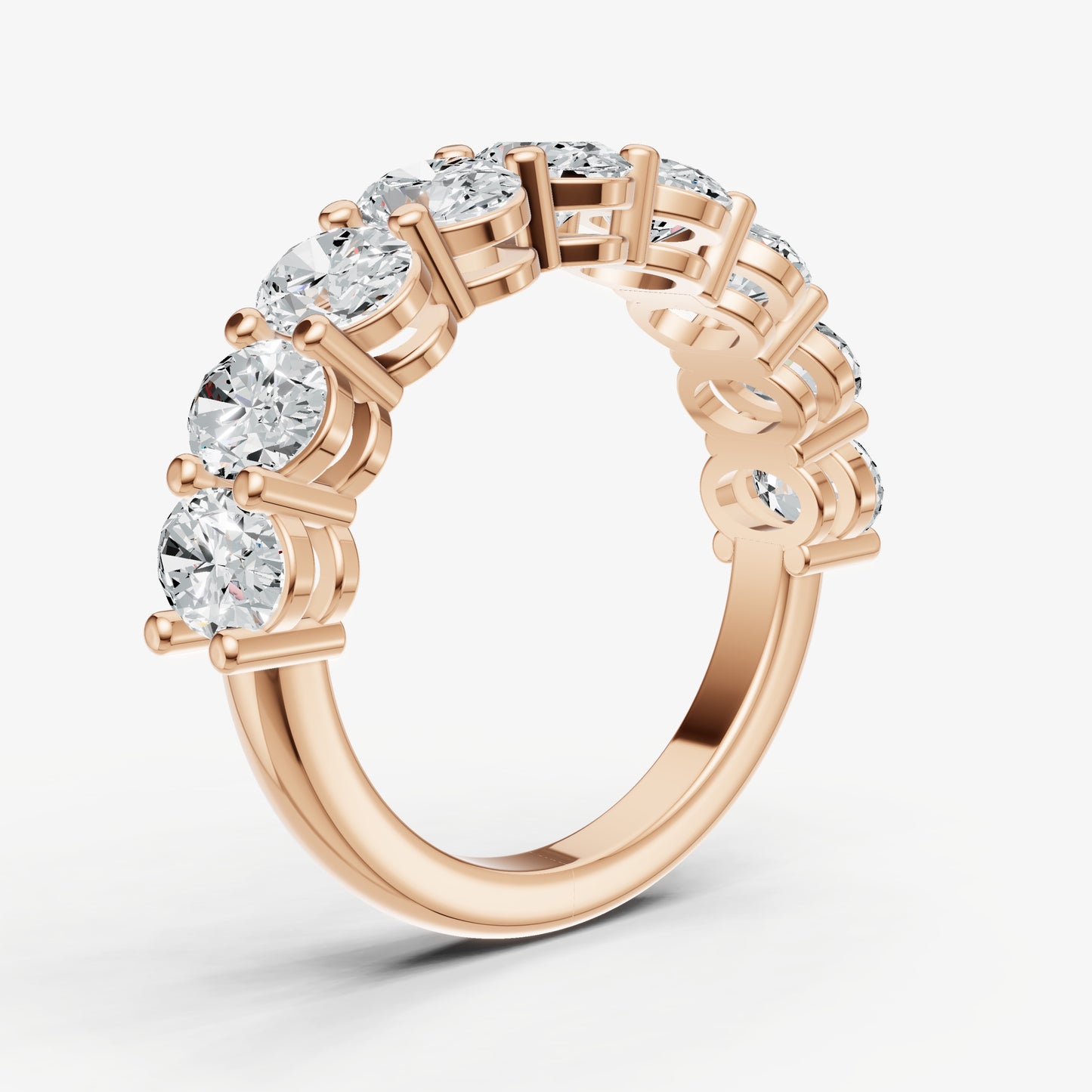 Statement Crown Set Oval 35pt Diamond Band