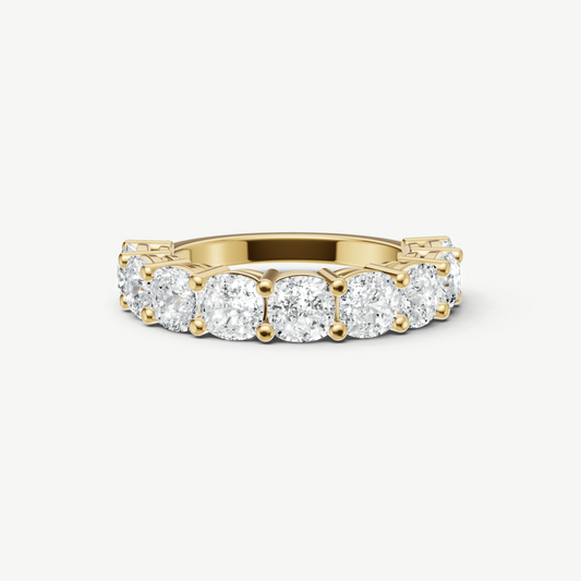 Statement Crown Set Cushion 40pt Diamond Band