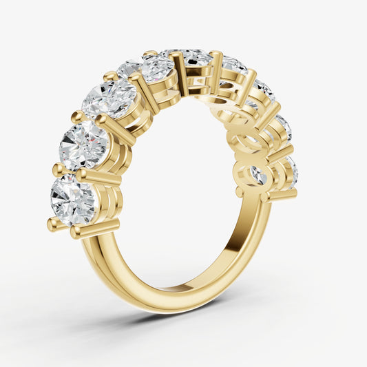 Statement Crown Set Oval 45pt Diamond Band