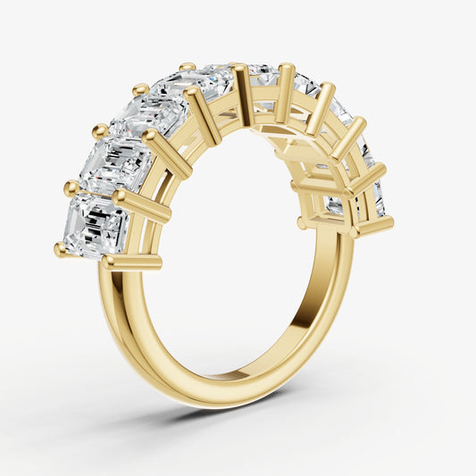 Statement Crown Set Emerald 50pt Diamond Band