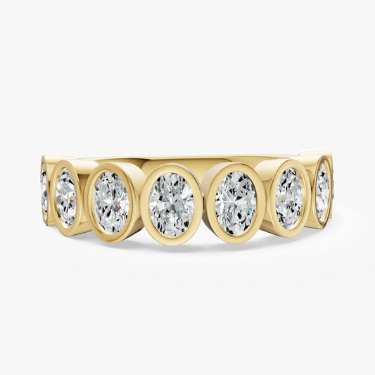 Bezel Set Oval 15pt Diamond Band