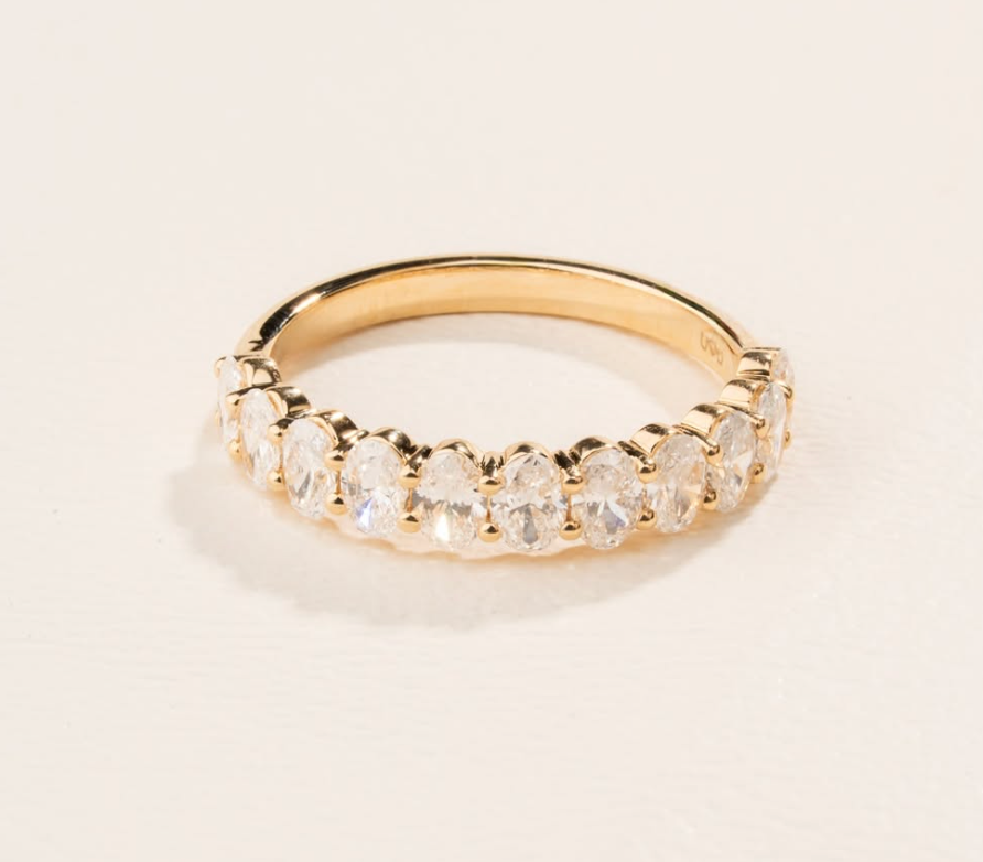 Shared Prong Band With Oval Cut Diamonds