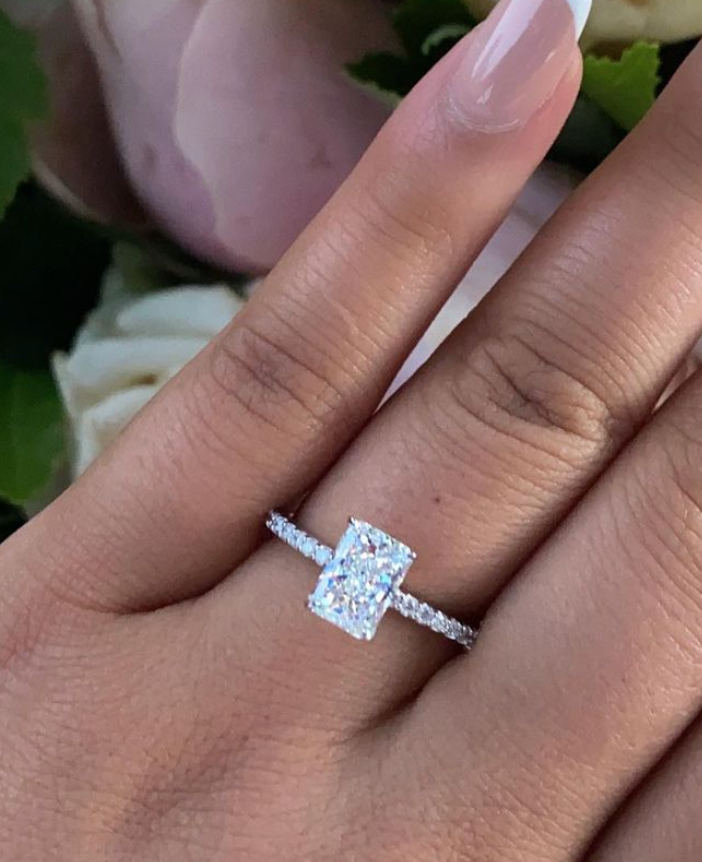 2 carat hot sale radiant diamond ring